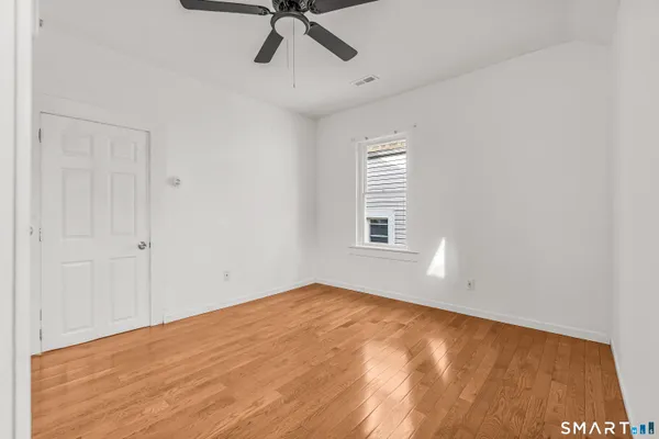 $1,850 | 1504 Iranistan Avenue, Bridgeport, CT 06605