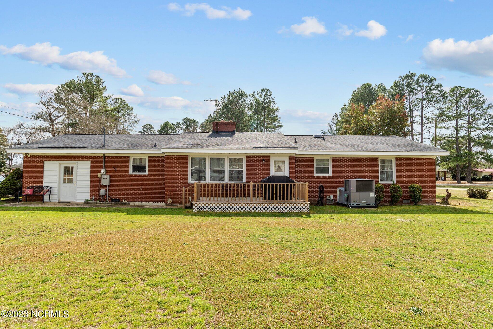307 Firetower Road La Grange, NC 28551 - Photo 36 of 45 Exterior Deck