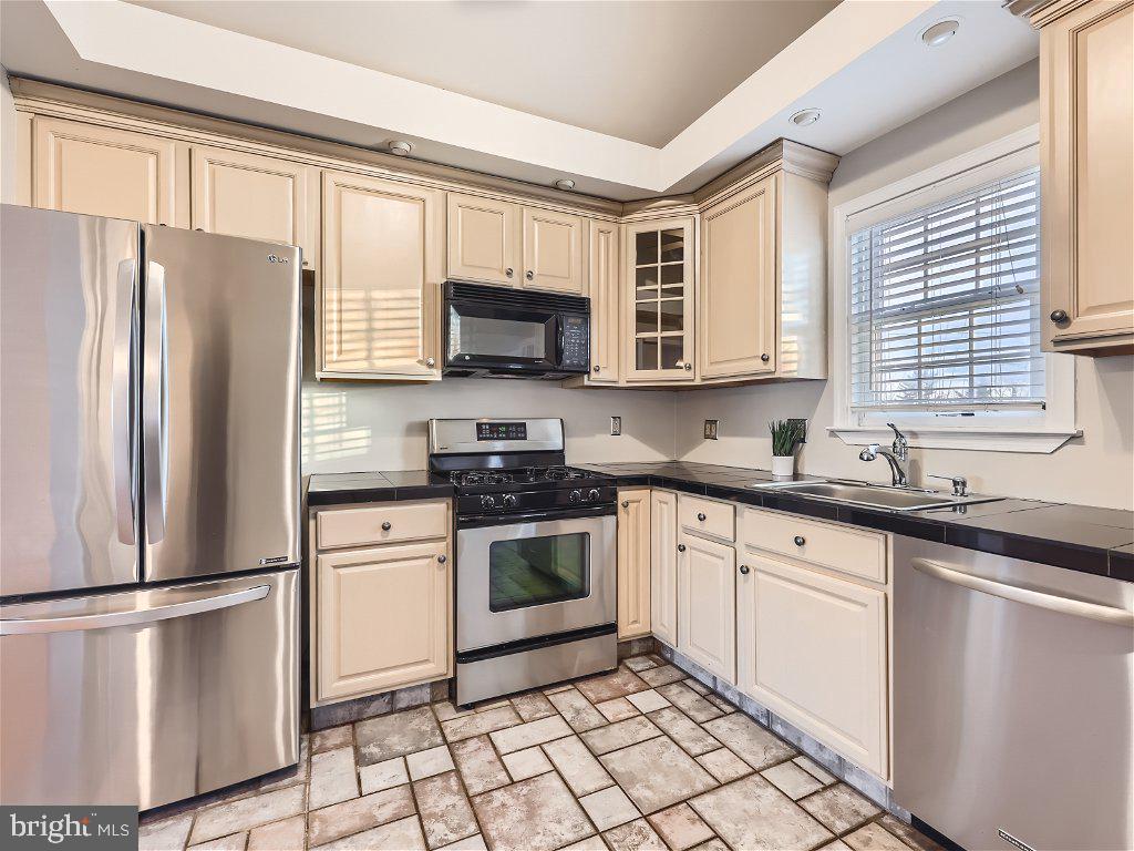 4413 Ebenezer Road Nottingham, MD 21236 - Photo 7 of 15 Gallery Image 7