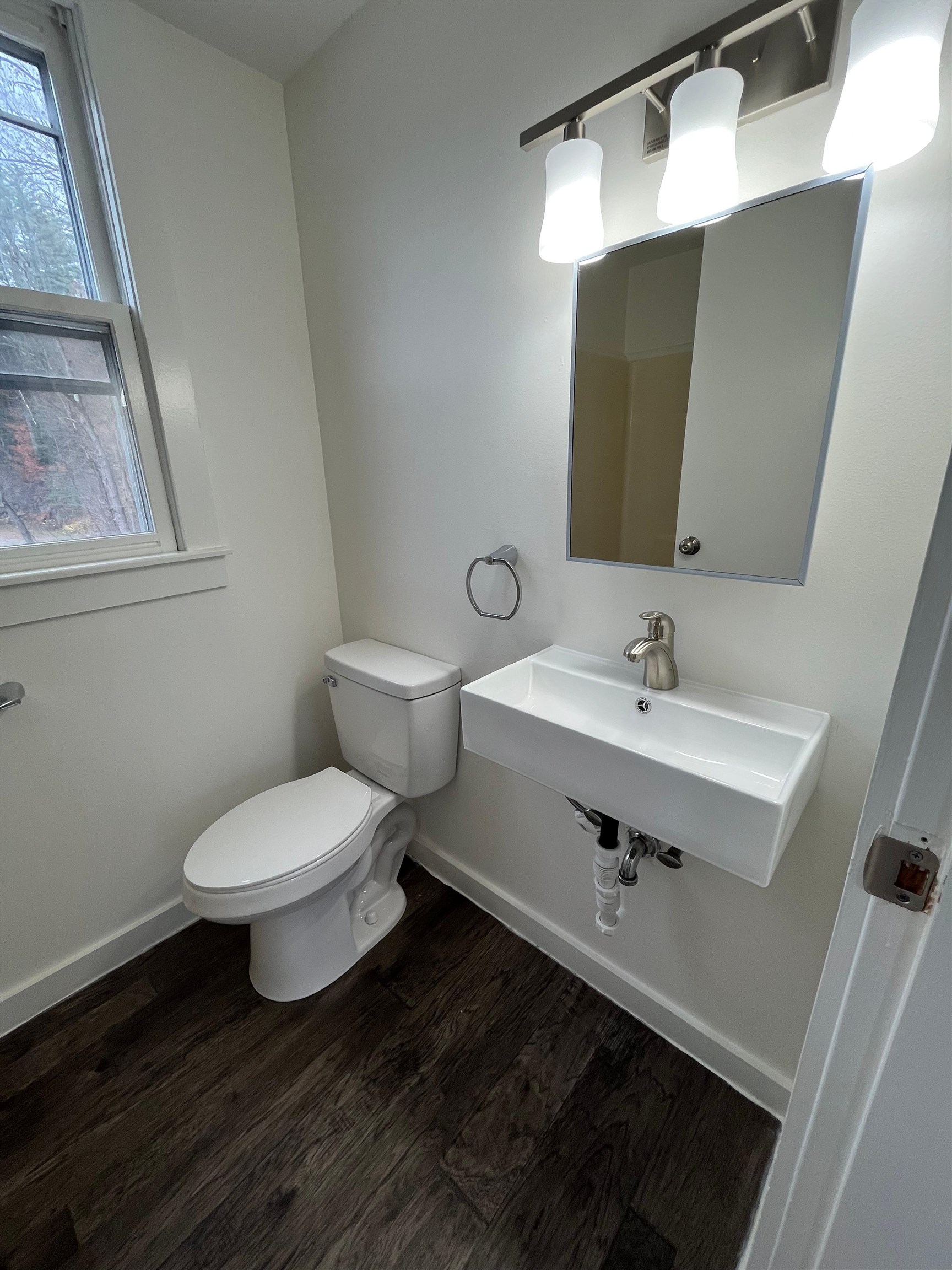 321 South Main Street Stowe, VT 05672 - Photo 9 of 21