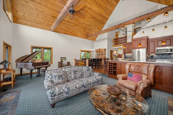 $1,190,000 | 16010 West Jade Lane, Medical Lake, WA 99022