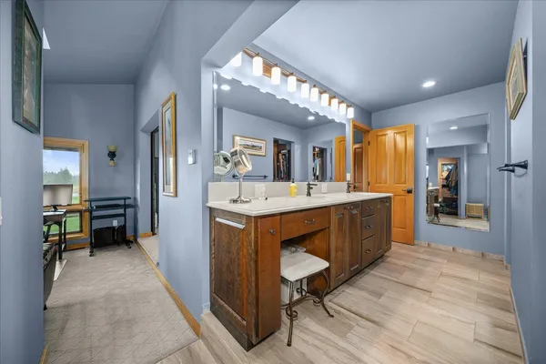 $1,190,000 | 16010 West Jade Lane, Medical Lake, WA 99022