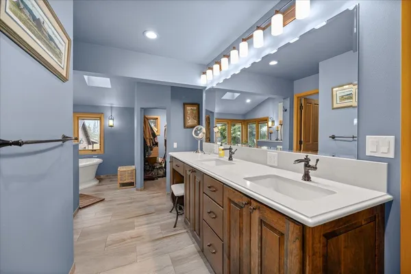 $1,190,000 | 16010 West Jade Lane, Medical Lake, WA 99022