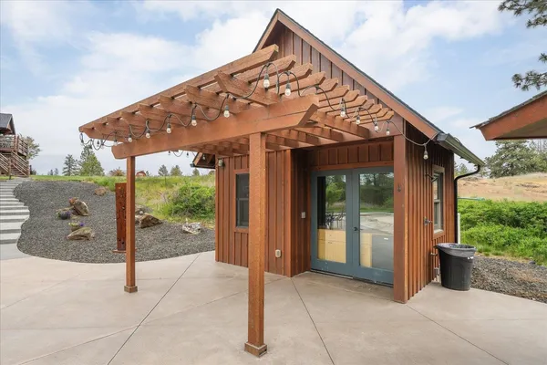 $1,190,000 | 16010 West Jade Lane, Medical Lake, WA 99022