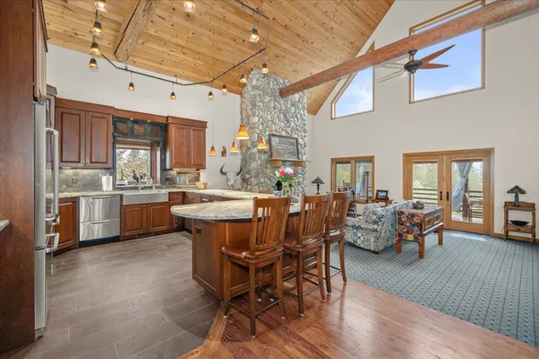 $1,190,000 | 16010 West Jade Lane, Medical Lake, WA 99022
