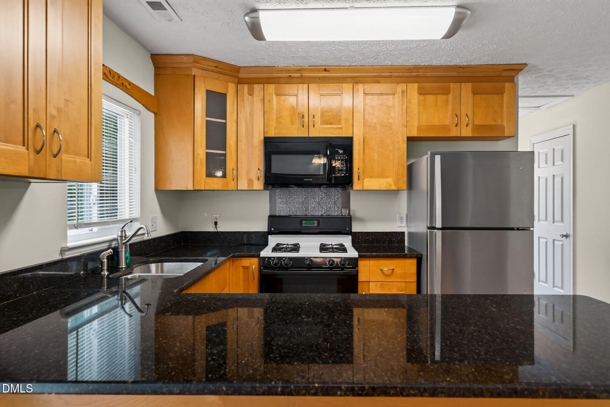 105 Trinity Woods Drive Raleigh, NC 27607 - Photo 19 of 40 24-web-or-mls-105 Trinity Woods Dr - 24