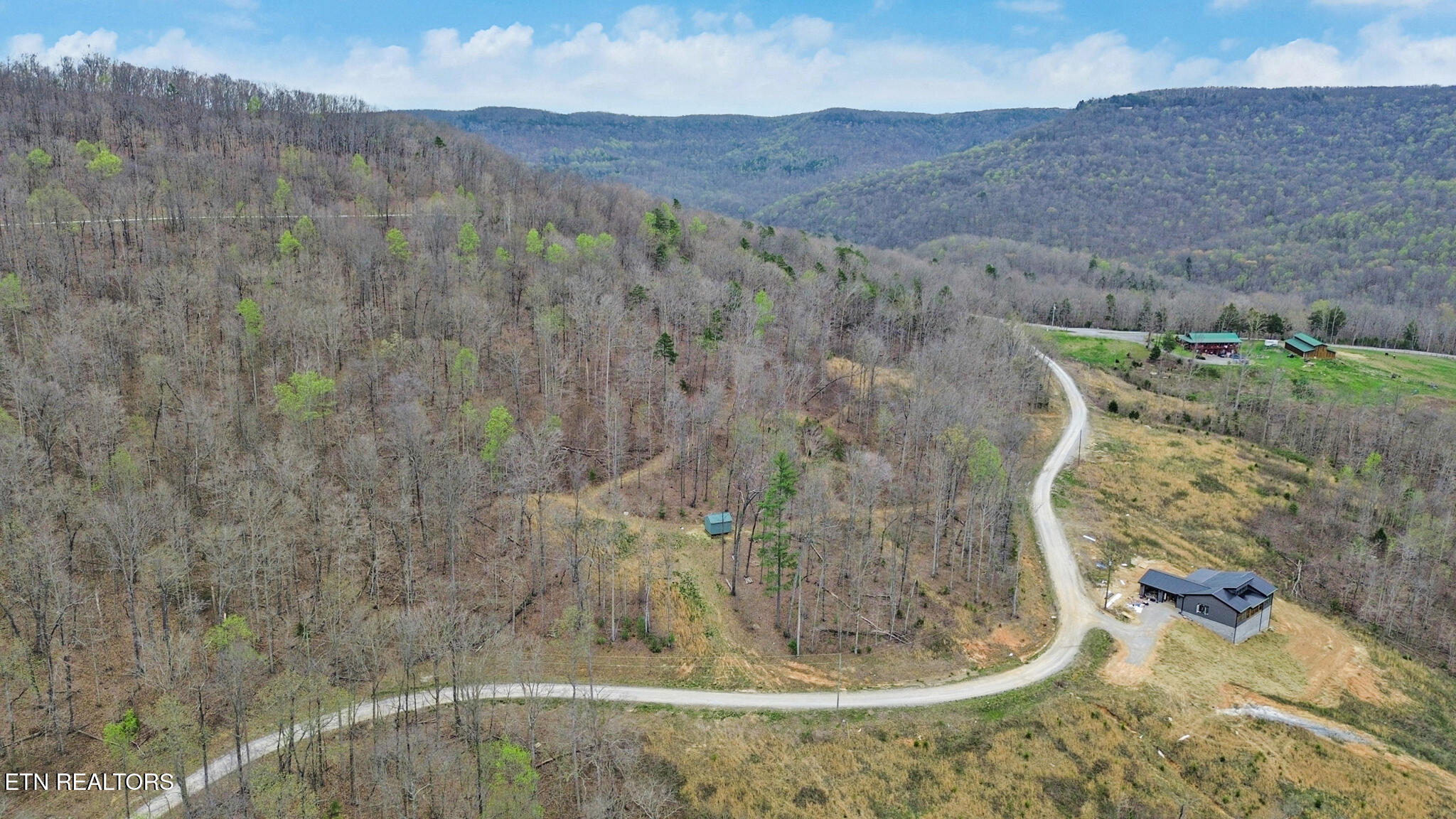 Tomahawk Road Jamestown, TN 38556 - Photo 3 of 15 dji_0351-dji_0353
