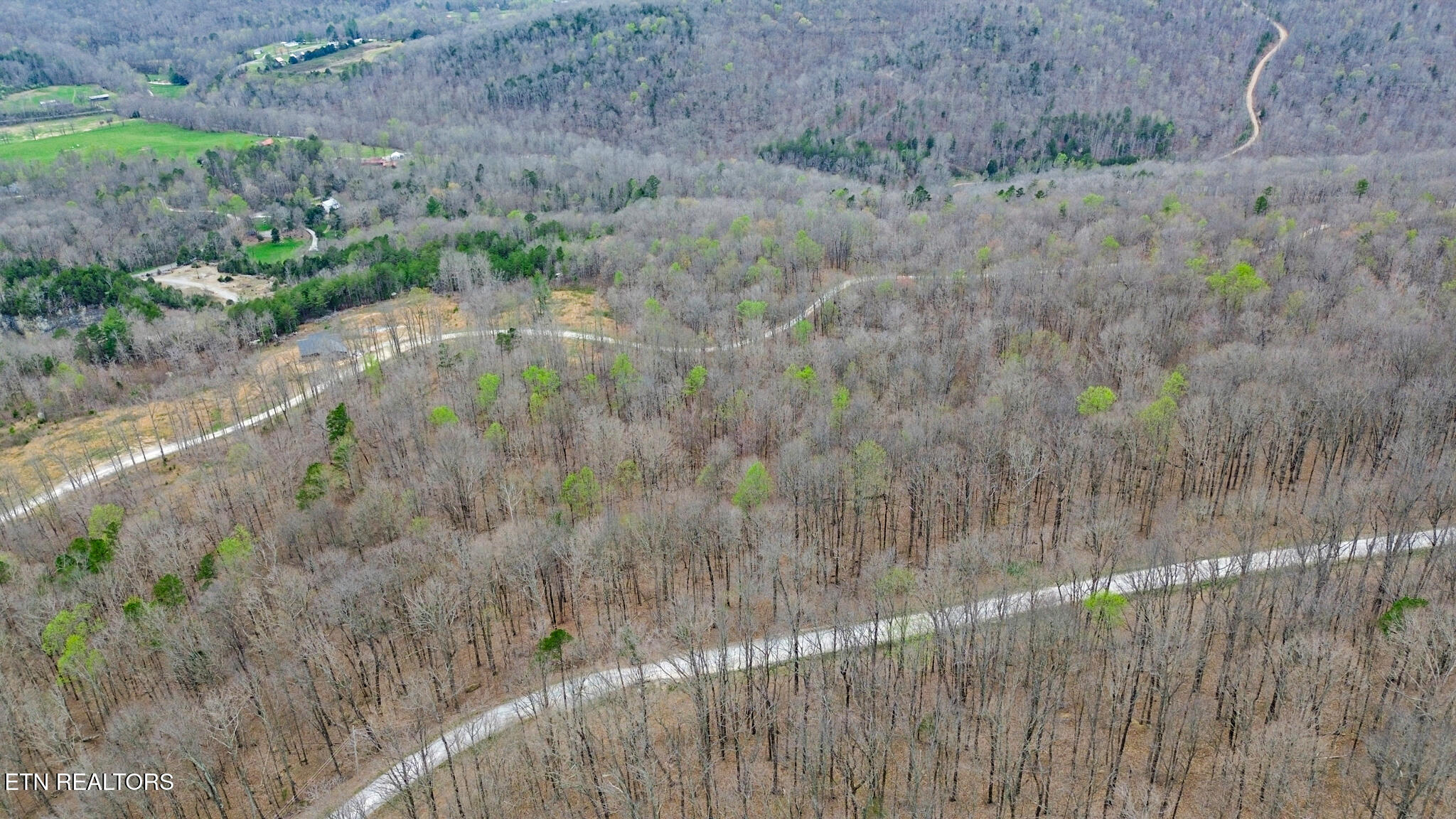 Tomahawk Road Jamestown, TN 38556 - Photo 9 of 15 dji_0369-dji_0371
