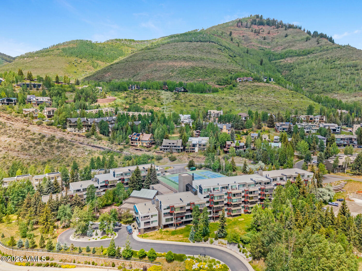 1100 North Frontage Road West, Unit 1415 Vail, CO 81657 - Photo 29 of 33 Simba Run 1415 MLS-31