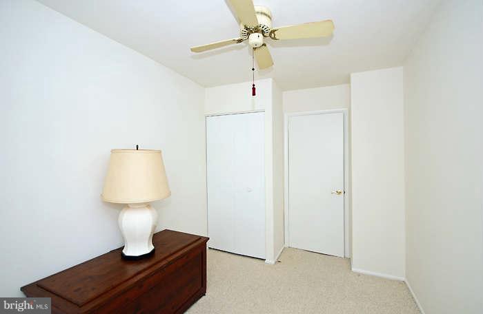15 Stone Ridge Court Baltimore, MD 21239 - Photo 5 of 19 Interior (General)