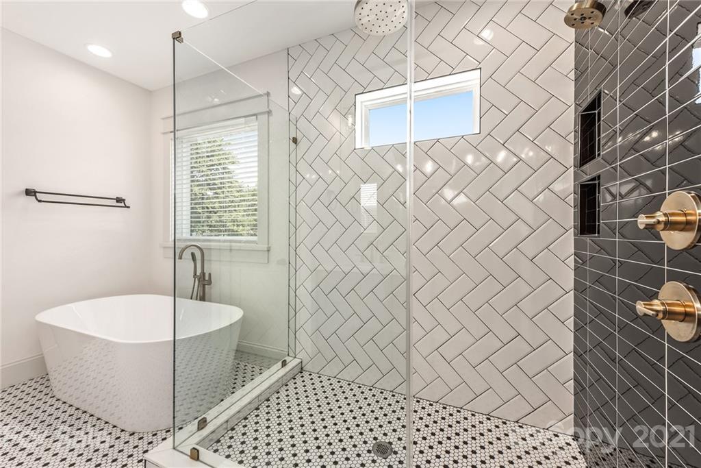 3811 Plainview Road Charlotte, NC 28208 - Photo 16 of 27 Gallery Image 16