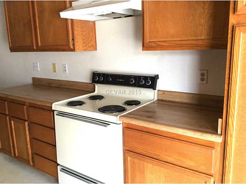 1647 Discus Drive Las Vegas, NV 89108 - Photo 8 of 10 Property Photo.