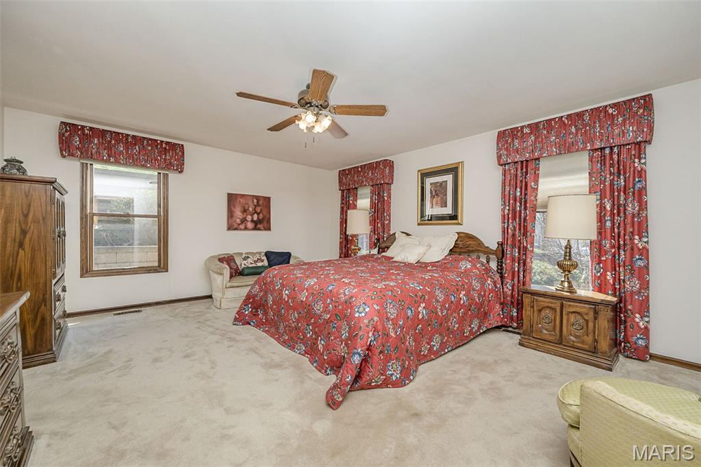 606 Aspen Ridge Court Chesterfield, MO 63017 - Photo 20 of 49