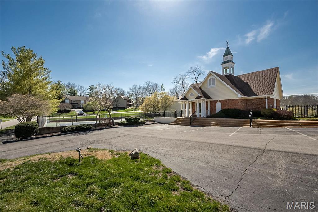 606 Aspen Ridge Court Chesterfield, MO 63017 - Photo 46 of 49