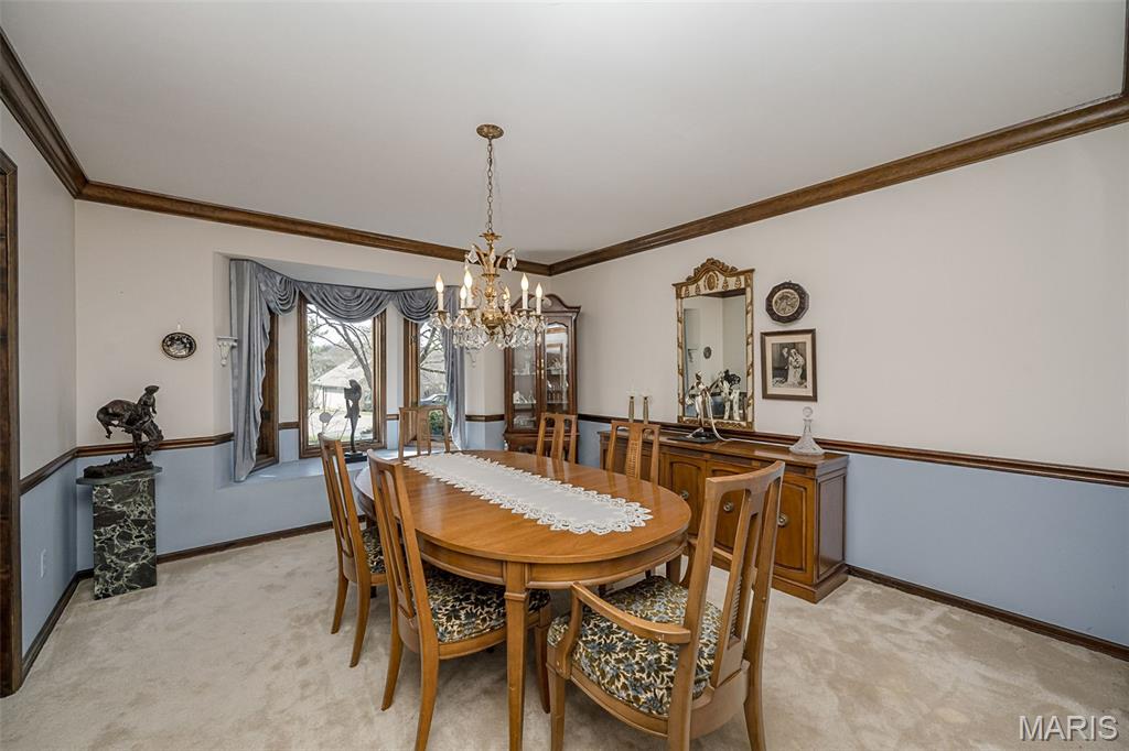 606 Aspen Ridge Court Chesterfield, MO 63017 - Photo 7 of 49