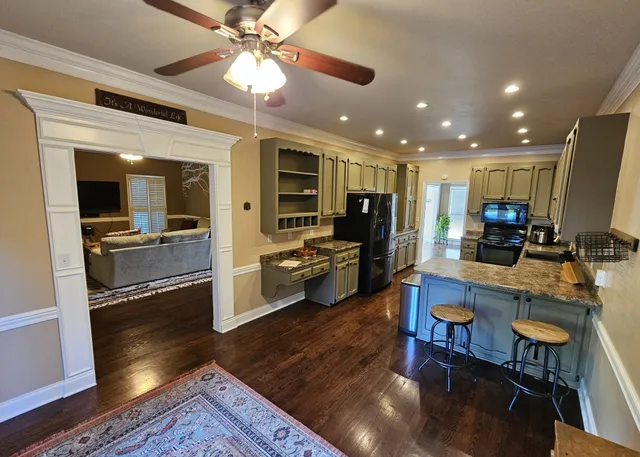 $3,300 | 3202 Park Hill Road, Murfreesboro, TN 37129