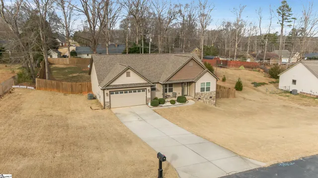 $330,000 | 101 Stockton Lane, Moore, SC 29369