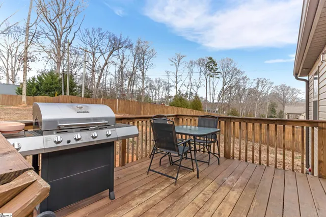$330,000 | 101 Stockton Lane, Moore, SC 29369