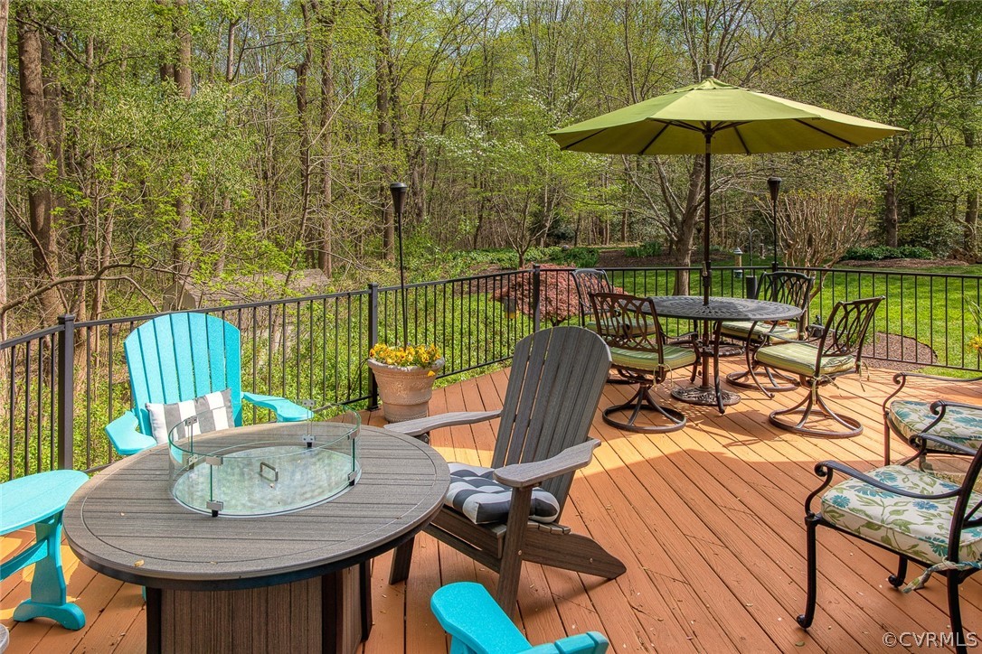 201 Rivers Bend Circle Chester, VA 23836 - Photo 11 of 50
