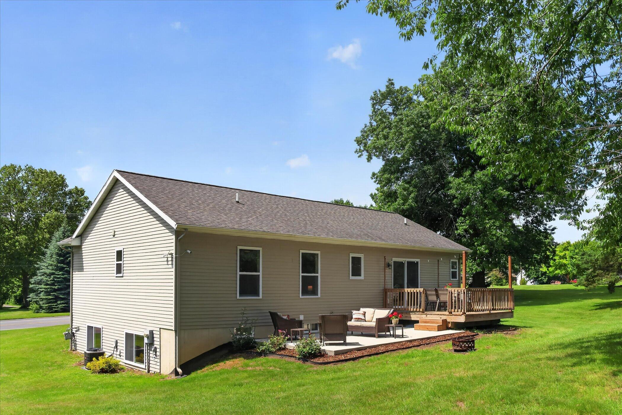 2747 4 Mile Road Northwest Grand Rapids, MI 49544 - Photo 45 of 48 Back of Home