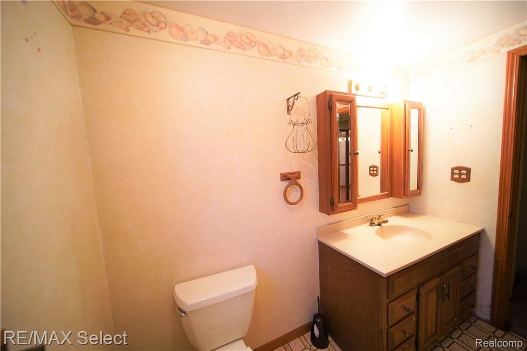 9008 Neff Road Mount Morris, MI 48458 - Photo 19 of 31 9008 Neff Road 19.jpg