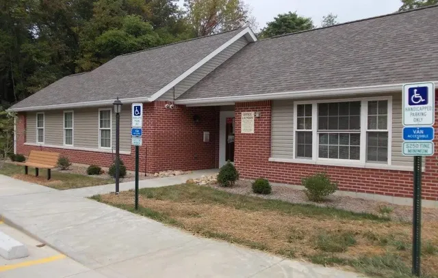 $610 | 808 Treewood Drive, Hillsboro, OH 45133