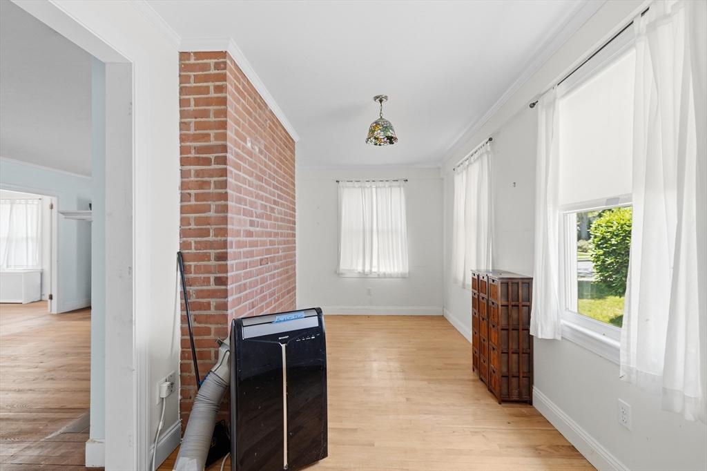 564 Montgomery Street Fall River, MA 02720 - Photo 29 of 42