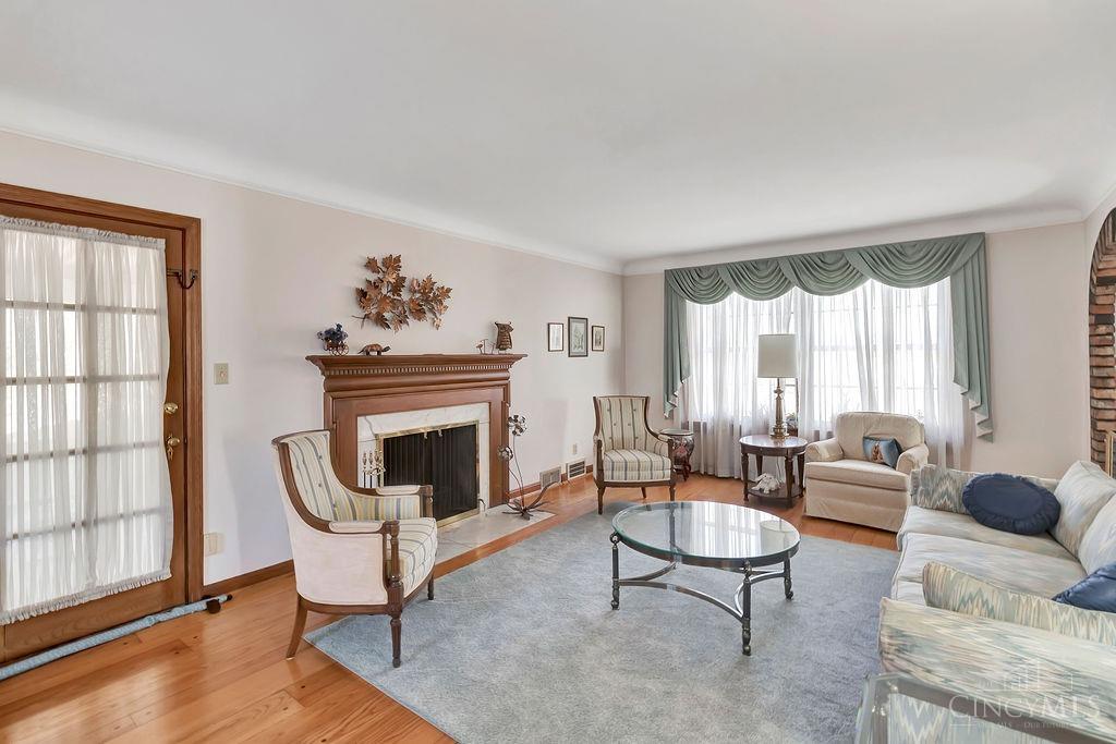 2860 Ratterman Avenue Cincinnati, OH 45211 - Photo 3 of 34 Gallery Image 3