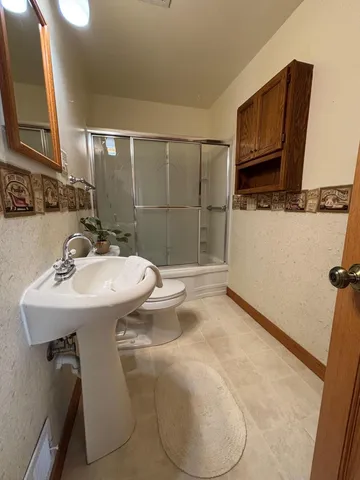 $225,000 | 703 Bristol Street, Worthington, MN 56187