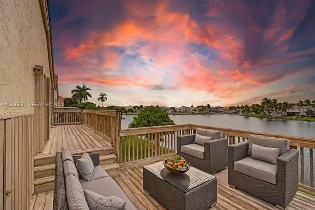 $844,000 | 15651 Northwest 14th Court, Pembroke Pines, FL 33028