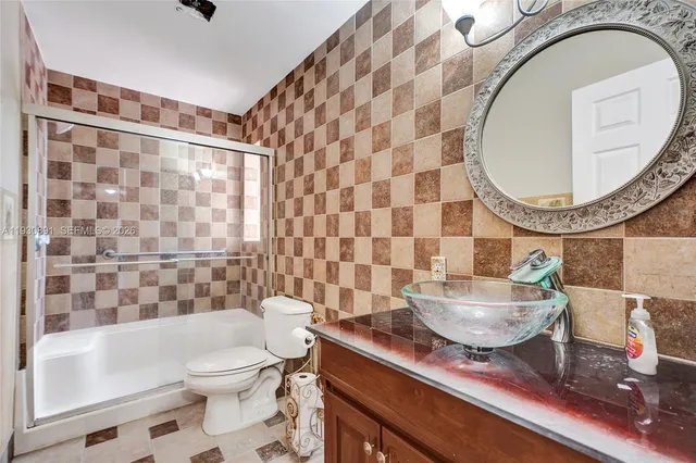 $844,000 | 15651 Northwest 14th Court, Pembroke Pines, FL 33028