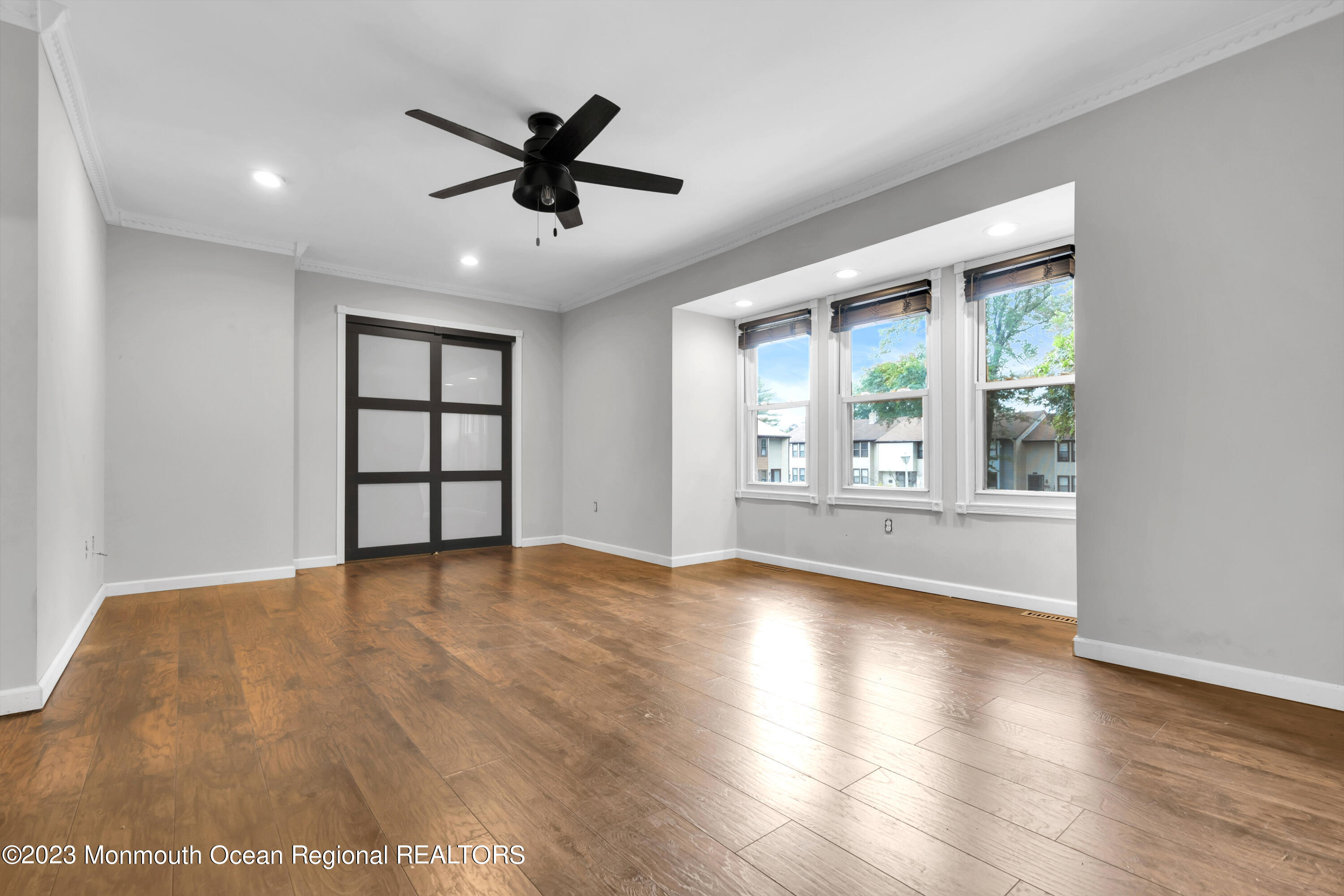 816 Jamestown Road East Windsor, NJ 08520 - Photo 22 of 29 023__dsc0186