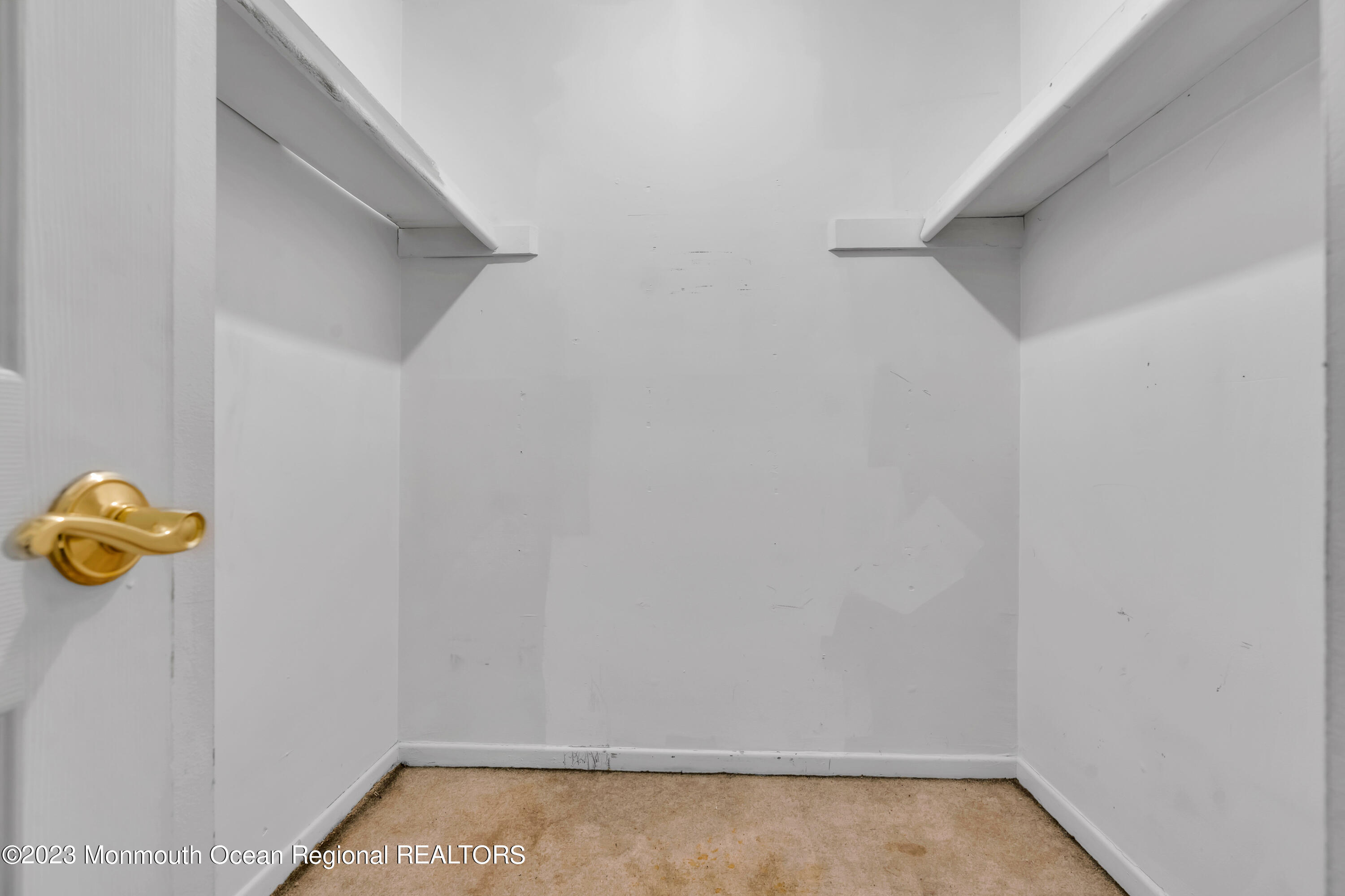 816 Jamestown Road East Windsor, NJ 08520 - Photo 25 of 29 026__dsc0201