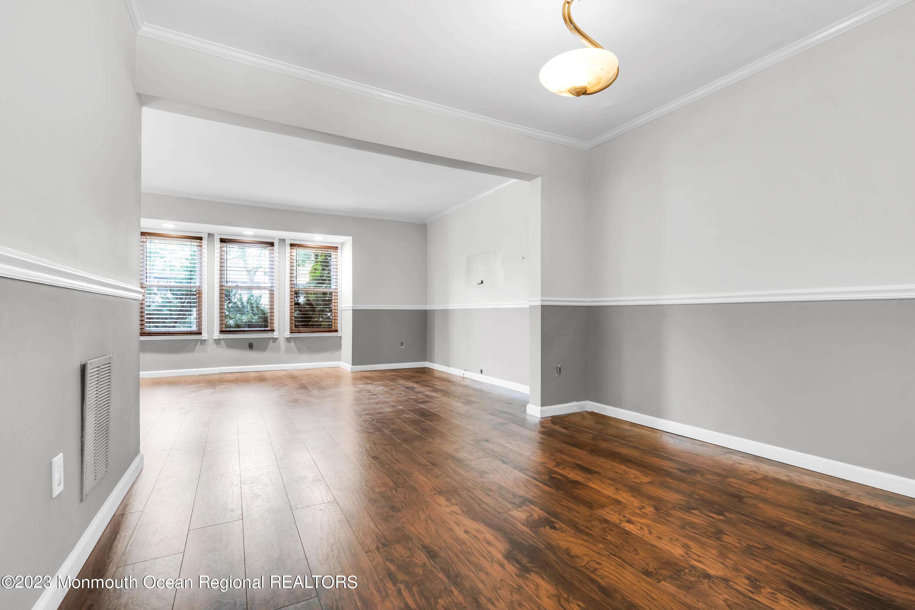 816 Jamestown Road East Windsor, NJ 08520 - Photo 8 of 29 012__dsc0126