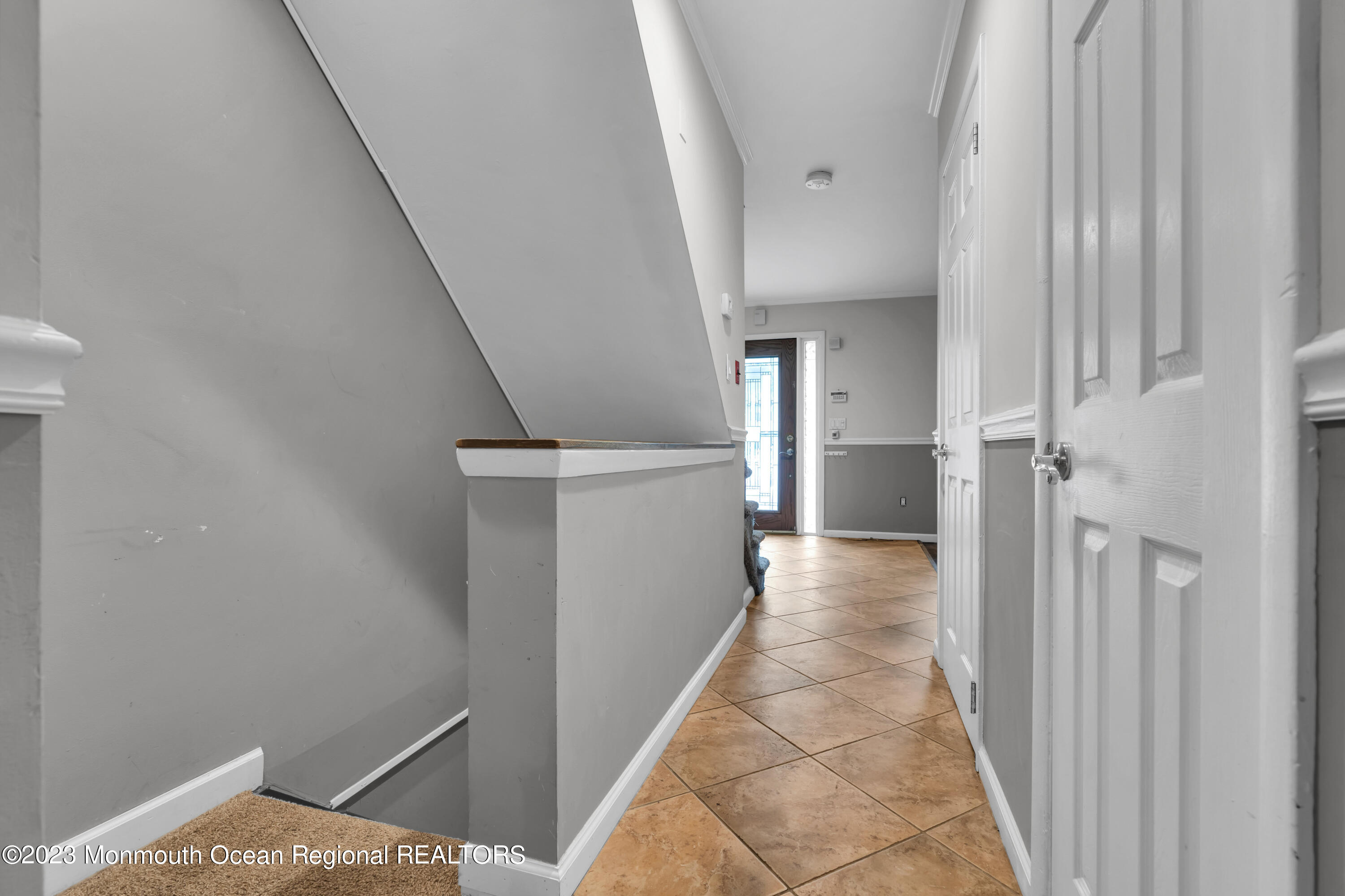 816 Jamestown Road East Windsor, NJ 08520 - Photo 9 of 29 013__dsc0131