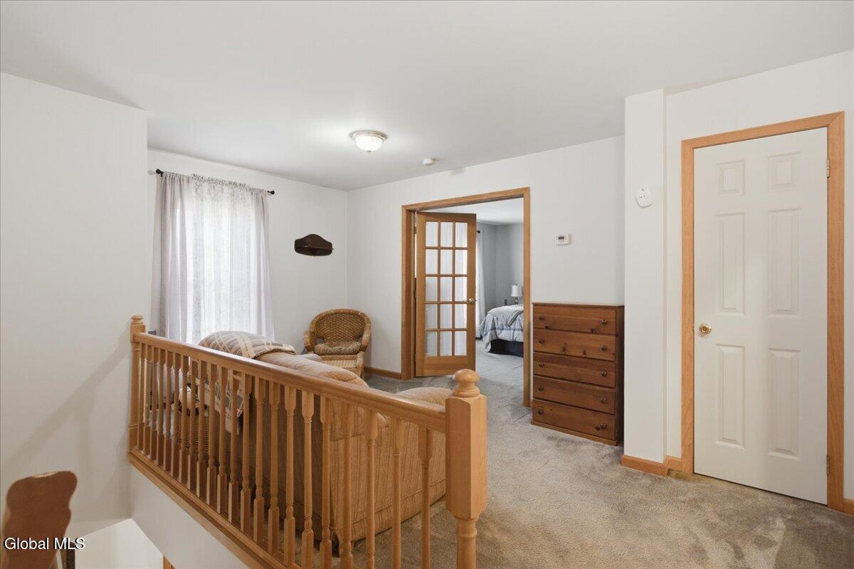 44 Cordell Road Colonie, NY 12304 - Photo 12 of 24 2nd flr