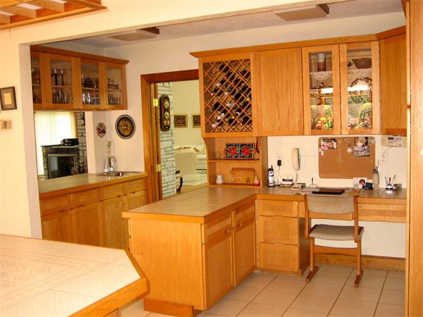 261 Old Farm Road Milton, MA 02186 - Photo 11 of 26 Gallery Image 11