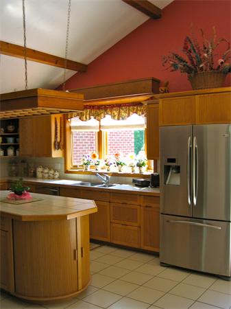 261 Old Farm Road Milton, MA 02186 - Photo 13 of 26 Gallery Image 13