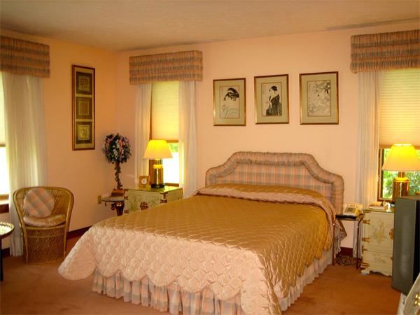 261 Old Farm Road Milton, MA 02186 - Photo 16 of 26 Gallery Image 16