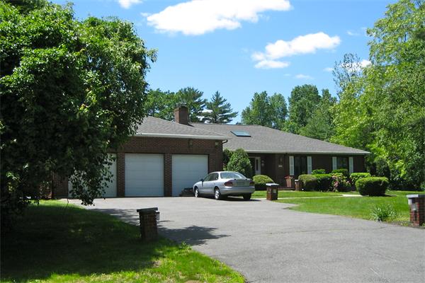 261 Old Farm Road Milton, MA 02186 - Photo 24 of 26 Gallery Image 24