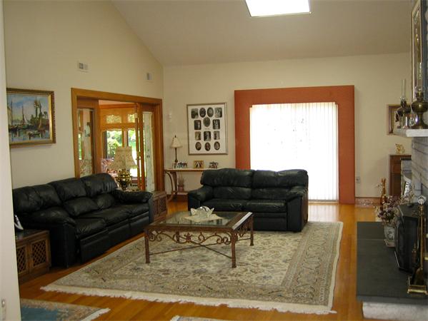 261 Old Farm Road Milton, MA 02186 - Photo 9 of 26 Gallery Image 9