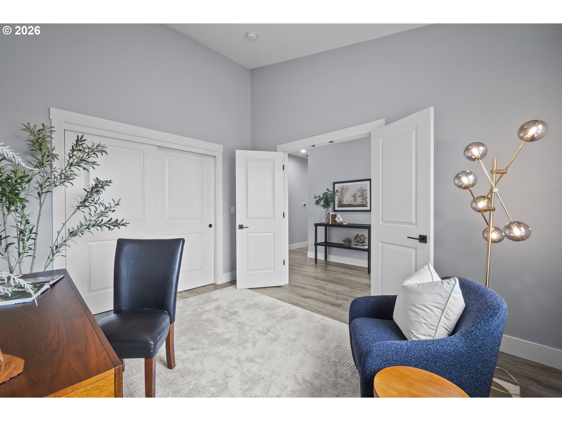 819 Riley Drive Northeast Silverton, OR 97381 - Photo 30 of 38 a living room with furniture and wooden floor