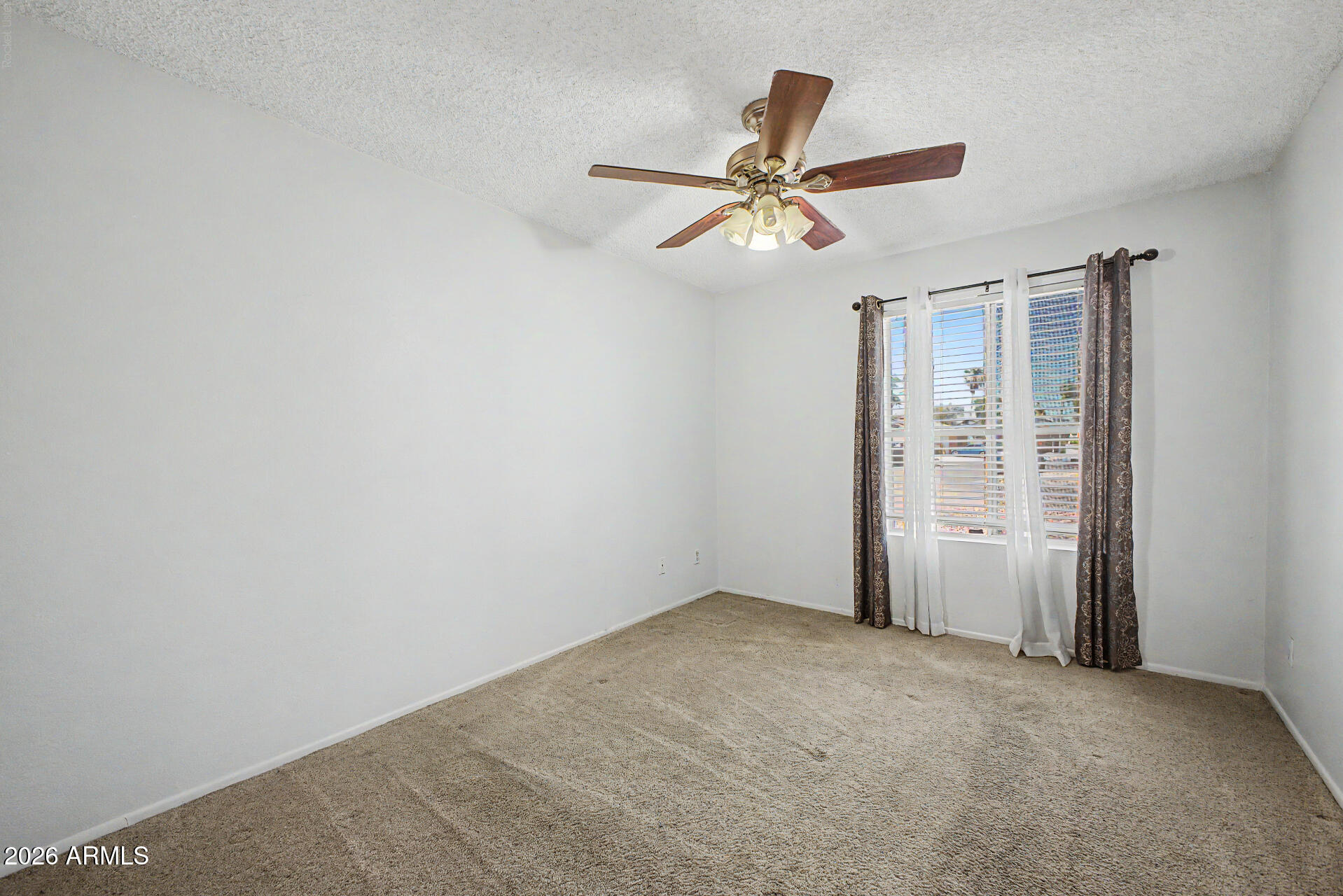 3753 West Dalphin Road Phoenix, AZ 85051 - Photo 24 of 35