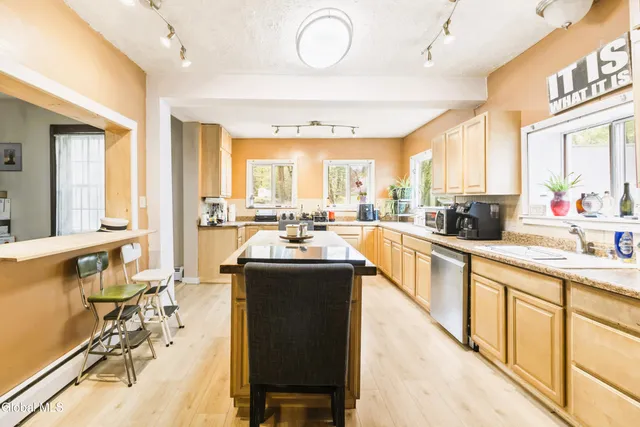 $279,000 | 209 Lake Avenue, Lake Luzerne, NY 12846