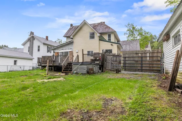 $279,000 | 209 Lake Avenue, Lake Luzerne, NY 12846