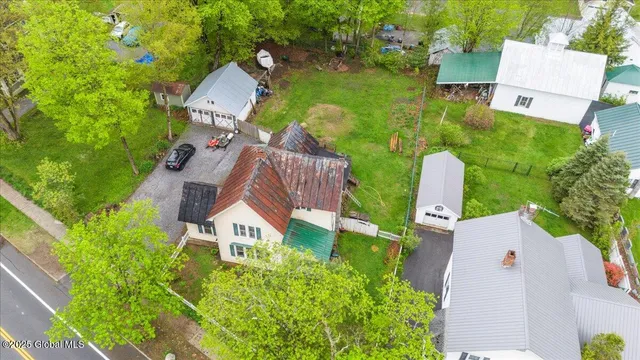 $279,000 | 209 Lake Avenue, Lake Luzerne, NY 12846