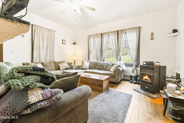 $279,000 | 209 Lake Avenue, Lake Luzerne, NY 12846