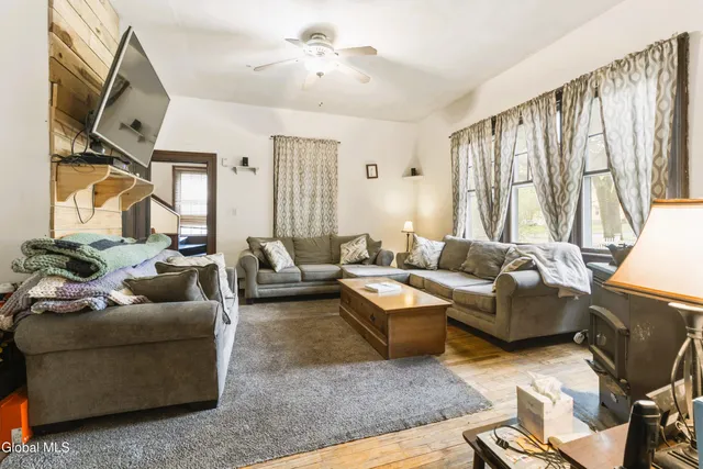 $279,000 | 209 Lake Avenue, Lake Luzerne, NY 12846