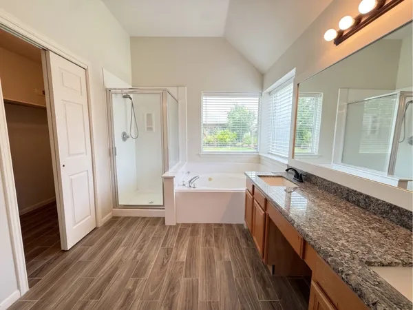 $2,200 | 111 Chandler Court, Sugar Land, TX 77479