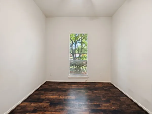 $2,200 | 111 Chandler Court, Sugar Land, TX 77479